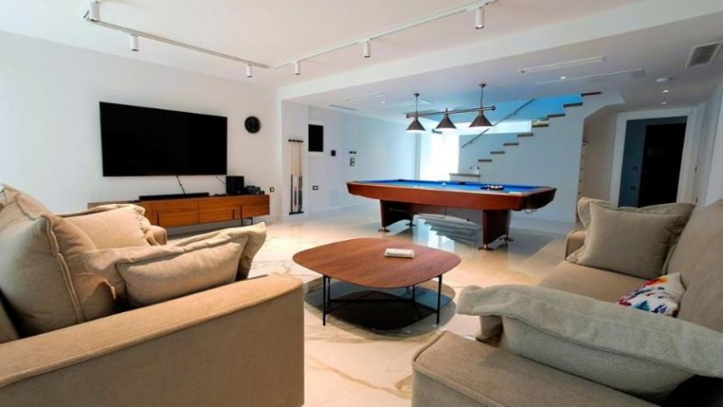 Agios Onoufrios MIT VIDEO: Kreta, Agios Onoufrios: Repräsentative Villa mit Meerblick, Infinity-Pool und Aufzug zu verkaufen Haus kaufen